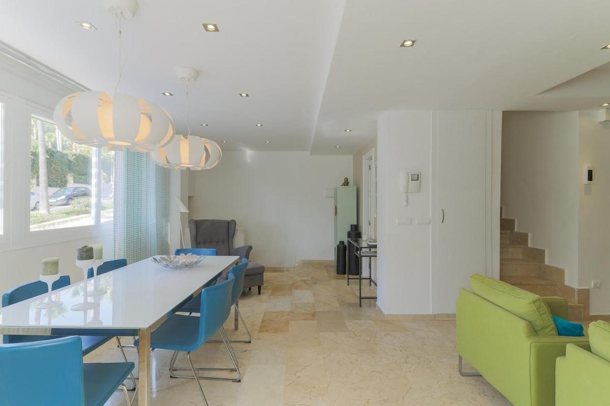 C43 - Family House With Terrace And Shared Pool Villa Benalmadena Exterior photo