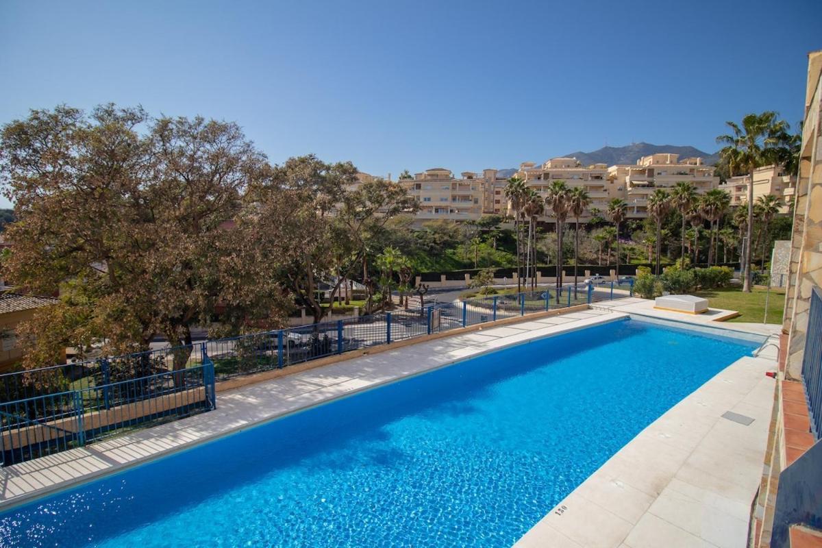 C43 - Family House With Terrace And Shared Pool Villa Benalmadena Exterior photo