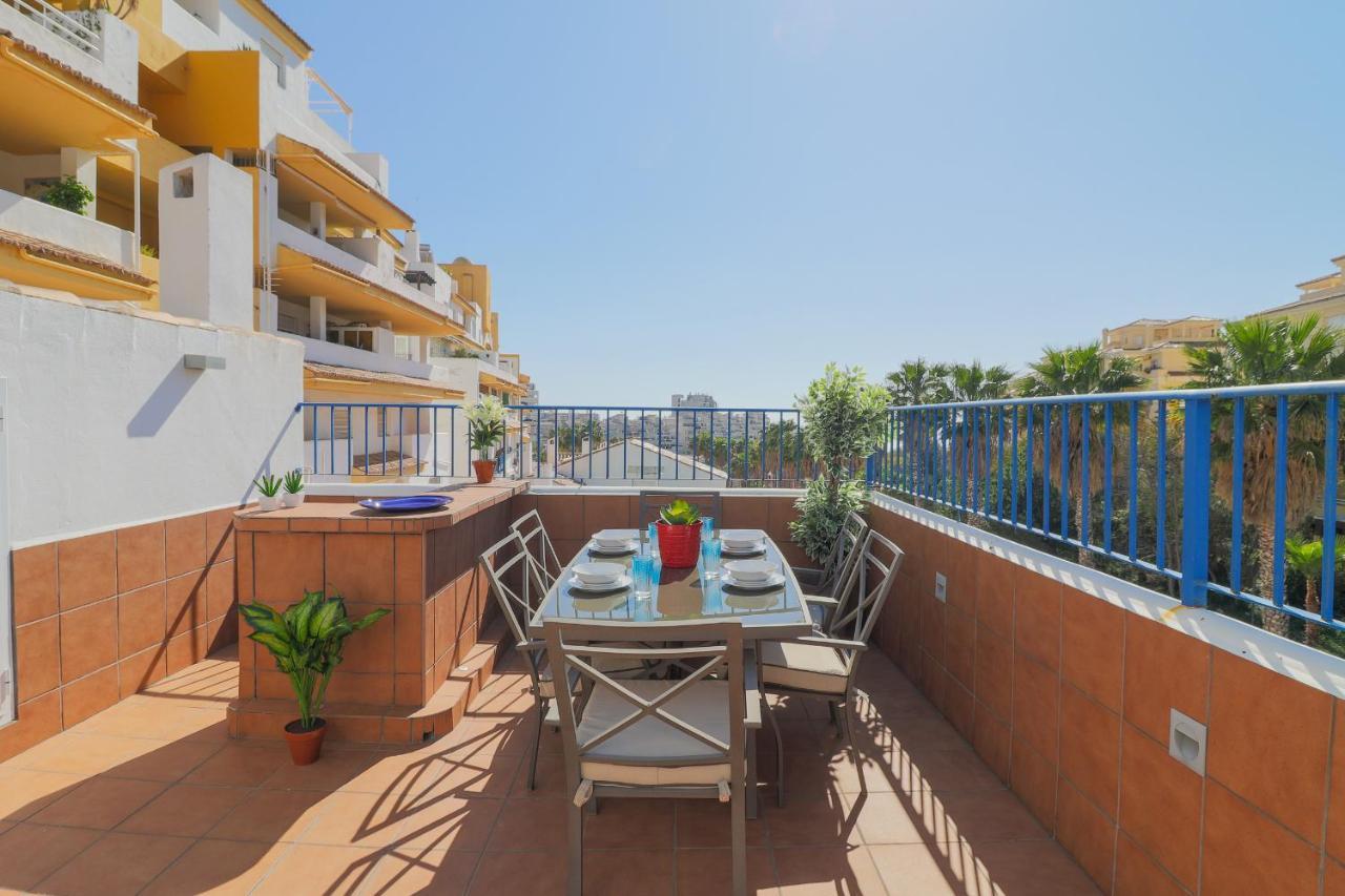 C43 - Family House With Terrace And Shared Pool Villa Benalmadena Exterior photo